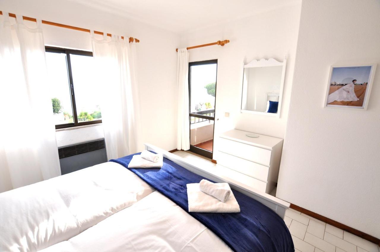 T3 Holiday Cottage Near The Beach | B111 Porches  Kültér fotó
