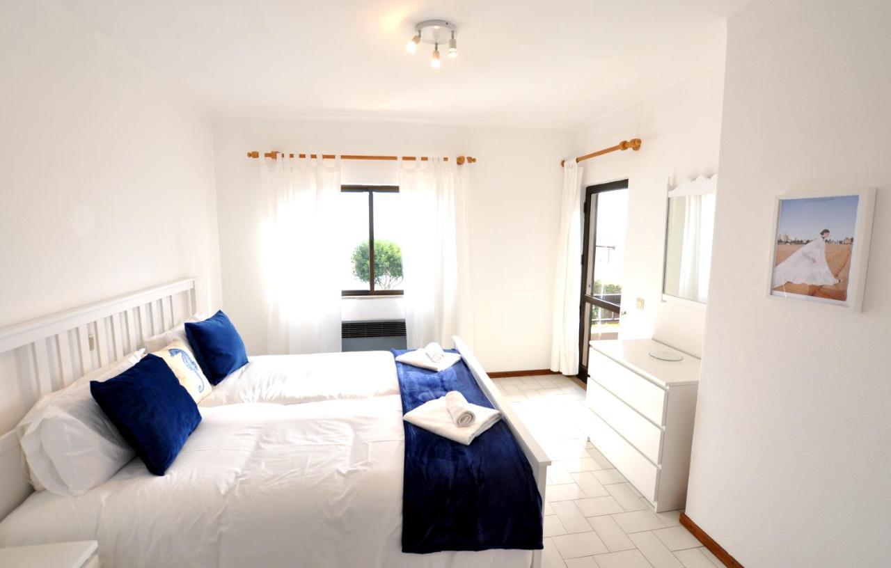 T3 Holiday Cottage Near The Beach | B111 Porches  Kültér fotó